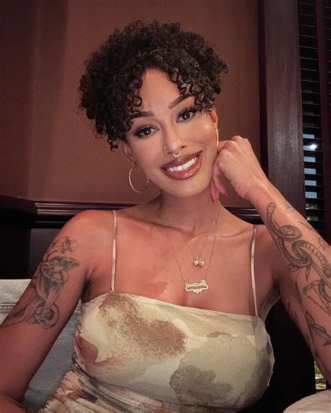 Unc Shannon made it more controversial by shooting his shot with popular social media icon <b>Miss</b> <b>B Nasty</b> who had Ochocinco hysterical. . Miss bnasty twitter
